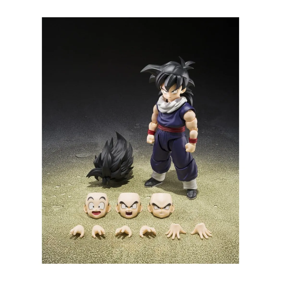 Bandai Tamashii - Son Gohan (Z-Fighters) (Limited Edition Z-Fighters Group Base Ver. A) - S.H.Figuarts
