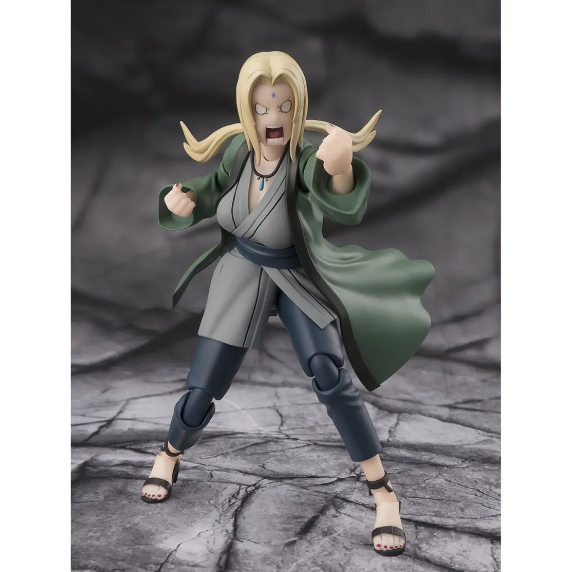 Bandai Tamashii - Tsunade -The Legendary Medical Ninja - SH Figuarts SHF
