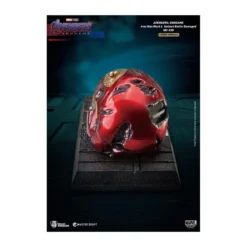 Beast Kingdom - Avengers Endgame Master Craft Iron Man Mark50 Helmet Battle Damaged