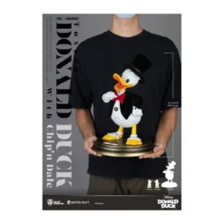 Beast Kingdom Disney 100th - Master Craft - Tuxedo Donald Duck with Ship & Dale Special Edition Statue - Tic & Tac