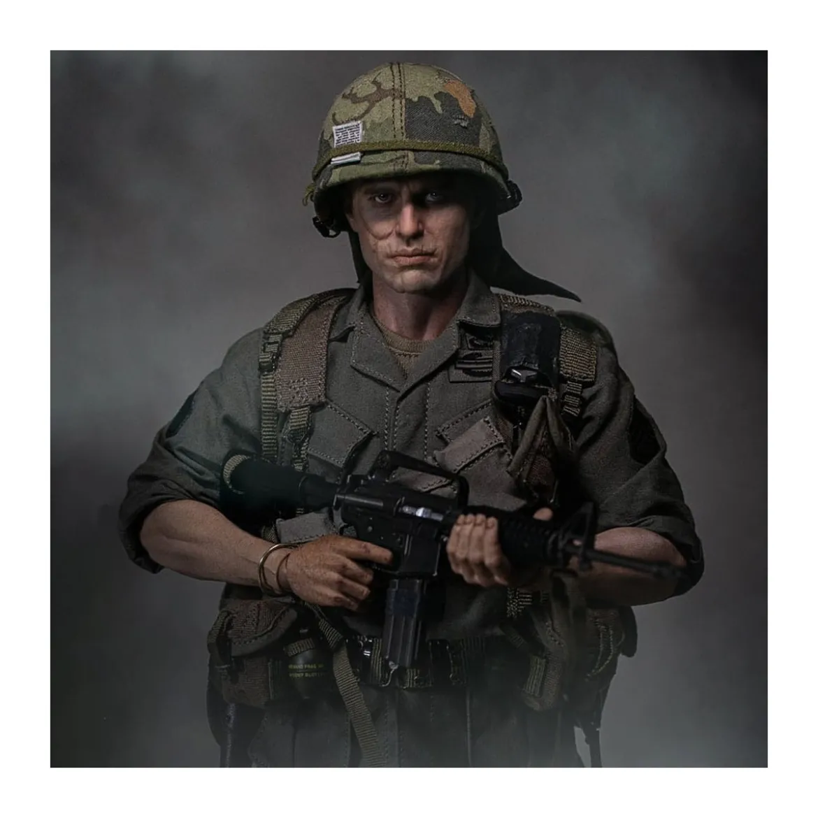 DAMTOYS - Platoon - Staff Sergeant Barnes 1/6 Collectible