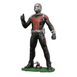 Diamond Marvel Gallery Figurine Ant-Man Ant Man