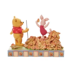 Enesco - Winnie l'Ourson - Jumping into Fall - Disney Tradition by Jim Shore