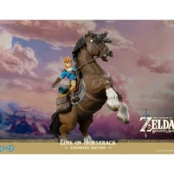 First 4 Figures - Zelda - The Legend of Zelda: Breath of The Wild - Link on Horseback (Standard Edition)