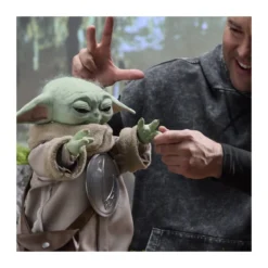 Hasbro Star Wars - Ultimate Grogu 1/1 Edition Collector (figurine animatronique) - The Mandalorian and Grogu