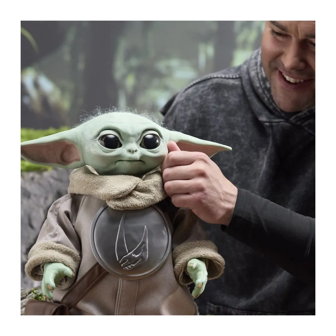 Hasbro Star Wars - Ultimate Grogu 1/1 Edition Collector (figurine animatronique) - The Mandalorian and Grogu