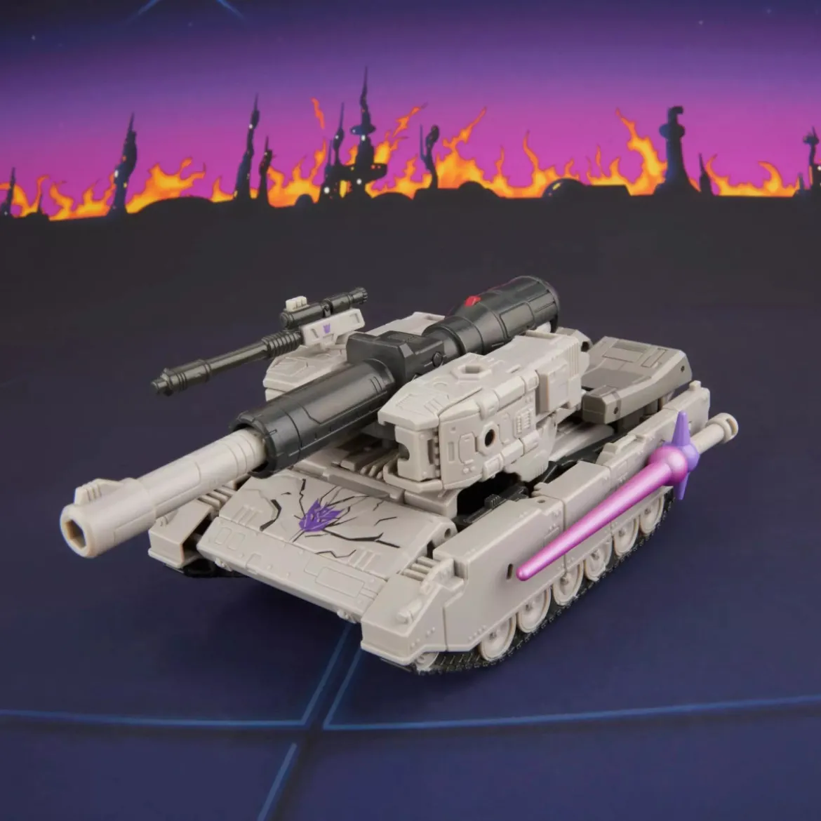 Hasbro - Transformers The Movie - MEGATRON Leader Class - Studio Series MTMTE Collection