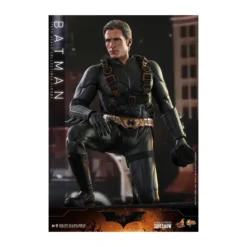 Hot Toys Batman Begins - Batman Exclusive Movie Masterpiece 1/6