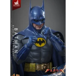 Hot Toys - Batman (Blue & grey Suit) Movie Masterpiece 1/6 The Flash - Hot Toys Exclusive