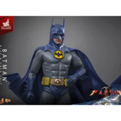 Hot Toys - Batman (Blue & grey Suit) Movie Masterpiece 1/6 The Flash - Hot Toys Exclusive