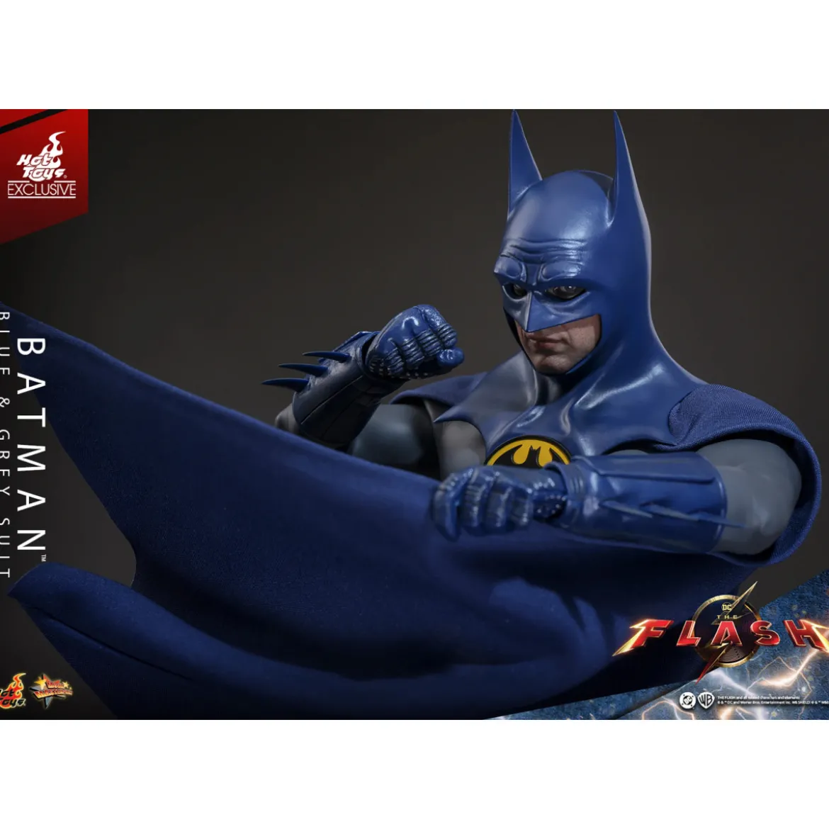 Hot Toys - Batman (Blue & grey Suit) Movie Masterpiece 1/6 The Flash - Hot Toys Exclusive