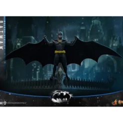 Hot Toys - Batman Le Défi (1992) Deluxe version Figurine 1/6