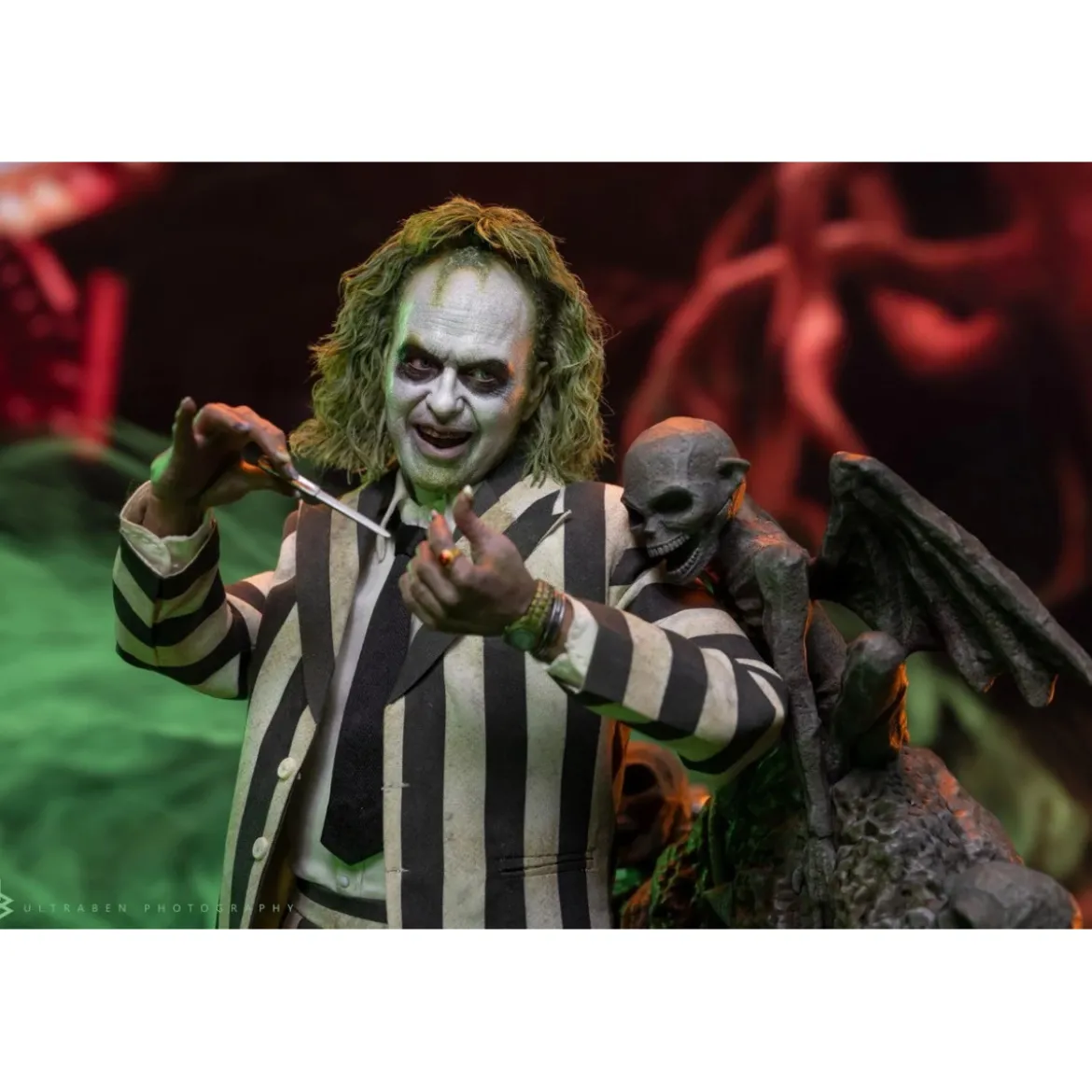 Hot Toys - Beetlejuice MMS 1/6 - Beetlejuice Beetlejuice