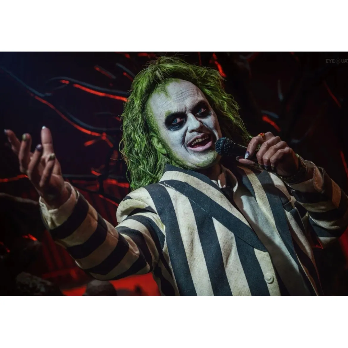 Hot Toys - Beetlejuice MMS 1/6 - Beetlejuice Beetlejuice