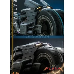 Hot Toys - DC Comics - Batman (Affleck) and Batcycle 1:6 Scale Figure Set The Flash - Movie Masterpiece 1/6