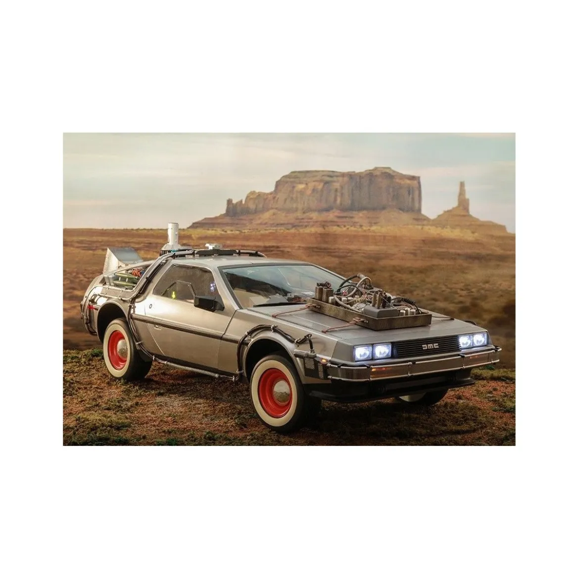 Hot Toys - Delorean Retour Vers le Futur 3 1/6 - BTTF3