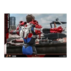 Hot Toys Iron Man 2 - Mark V Suit Up Version Deluxe 1/6