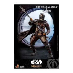 Hot Toys Star Wars - The Mandalorian and Blurrg