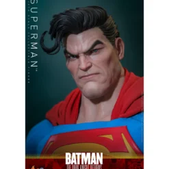 Hot Toys - SUPERMAN - Batman: The Dark Knight Returns Comic Masterpiece 1/6