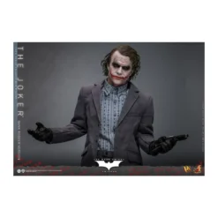 Hot Toys - The Dark Knight - The Joker (Bank Robber Version) MMS 1/6