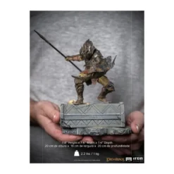 IRON STUDIOS - Armored Orc BDS Art Scale 1/10 - Lord of the Rings