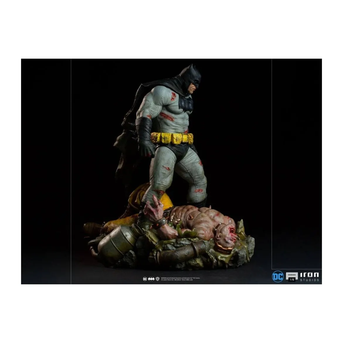 Iron Studios - Batman Dark Knight diorama 1/6