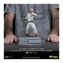 Iron Studios - BTTF - Doc Brown Back to the Future - BDS Art Scale