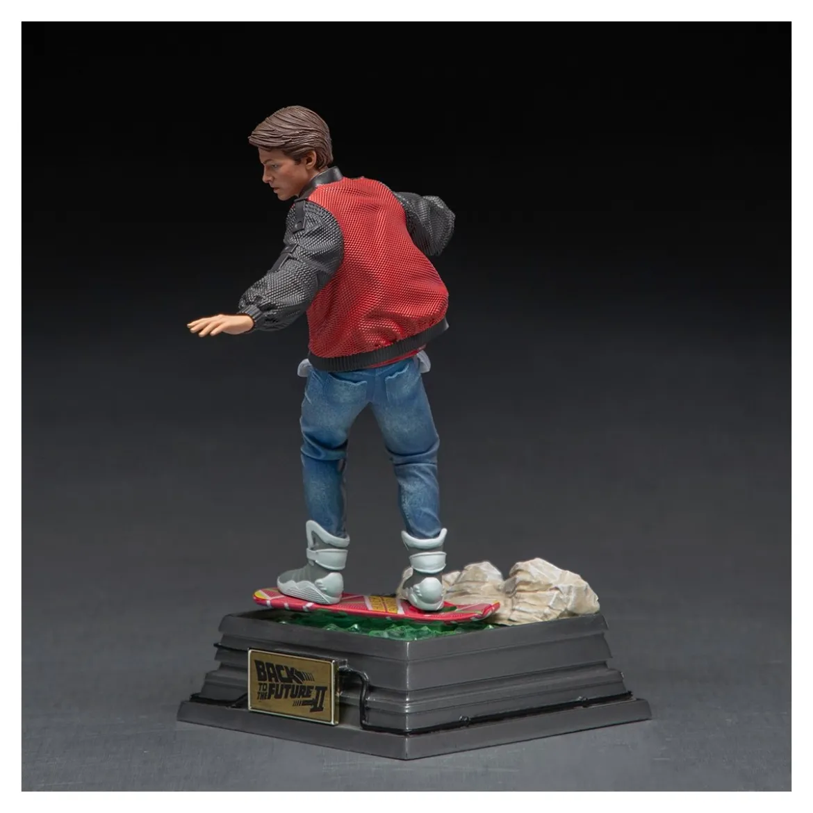 Iron Studios - BTTF 2 - Marty McFly sur Hoverboard Back to the Future Part II