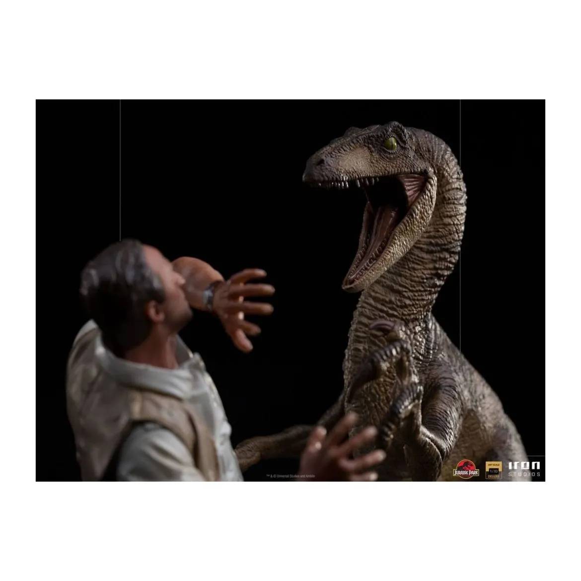 Iron Studios - Clever Girl - Jurassic Park 1/10 Deluxe Art Scale