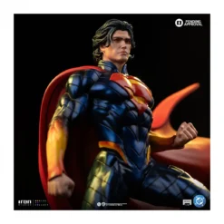 Iron Studios - DC Comics - Absolute Superman Art Scale Art Scale 1/10
