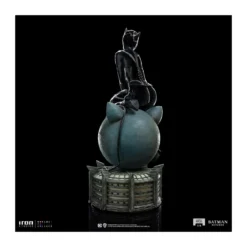 Iron Studios DC Comics - Legacy Replica 1/4 - Catwoman Batman Returns
