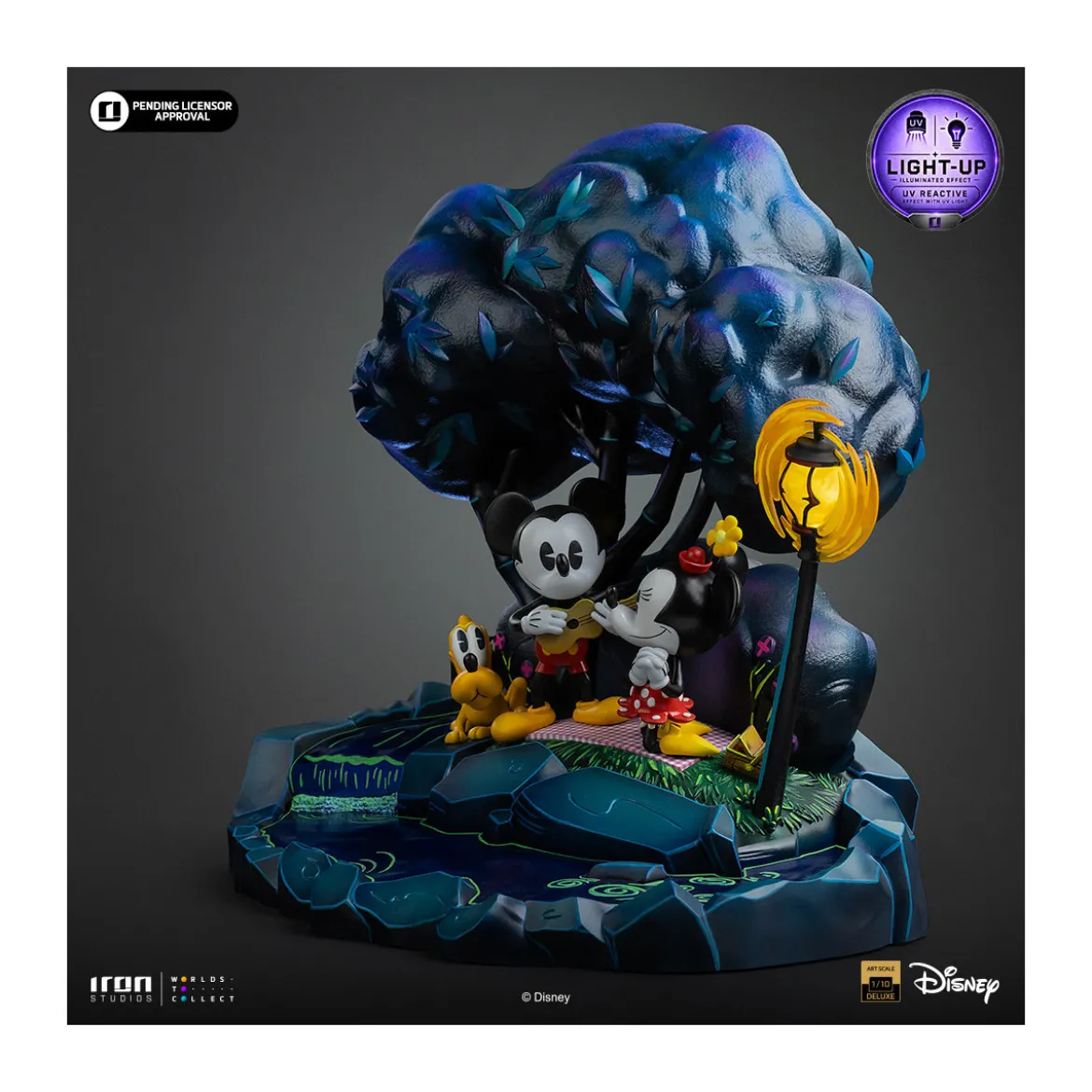Iron Studios Disney Classics - Mickey, Minnie and Pluto's Day at the Park DX Art Scale 1/10