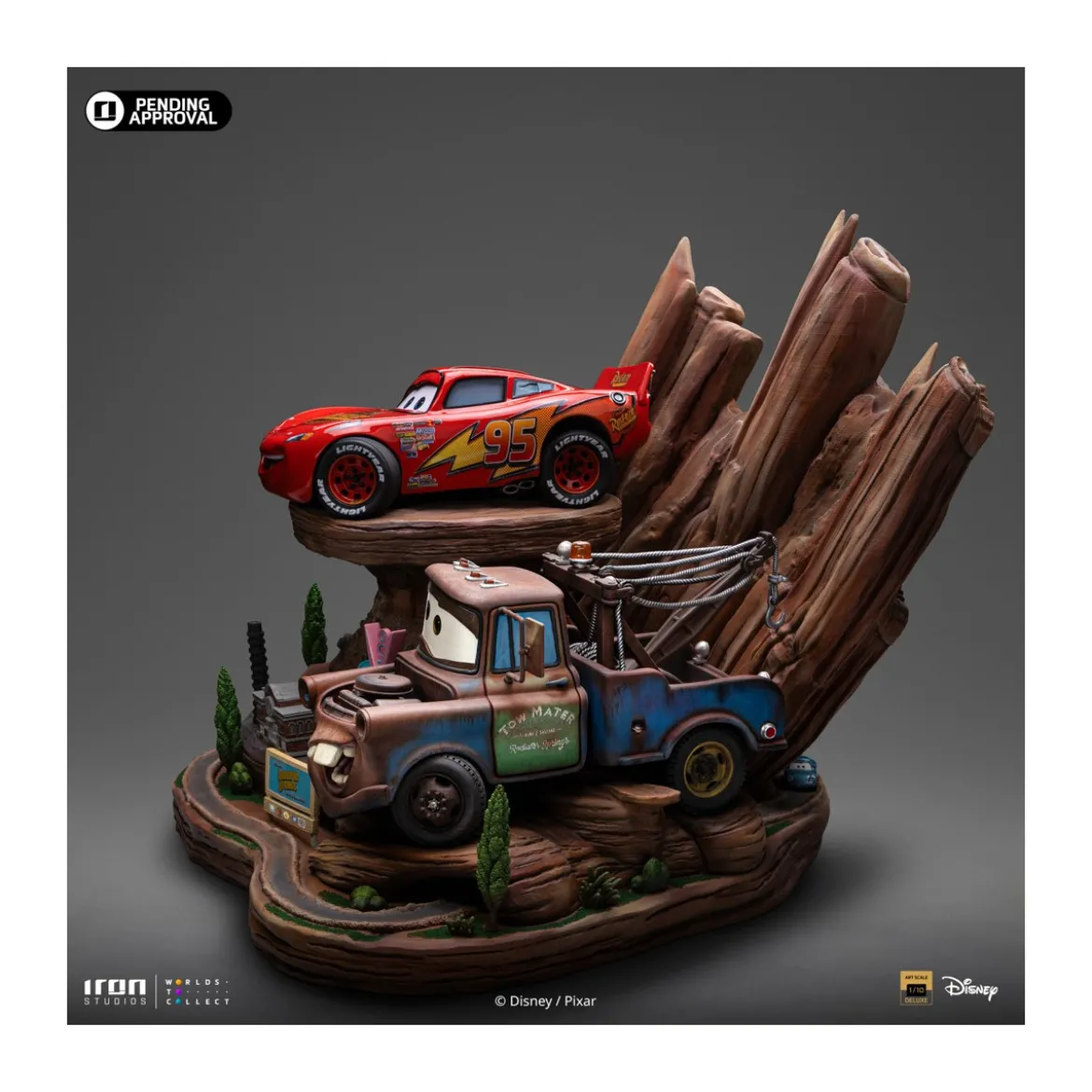 Iron Studios - Disney Pixar - Deluxe Art Scale Lightning McQueen & Tow Mater 1/10 - Cars
