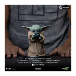 Iron Studios - Grogu Always Hungry - Grogu Collection Legacy Replica 1/4 - Star Wars: The Mandalorian and Grogu