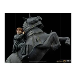 Iron Studios - Harry Potter - Ron Weasley at the Wizard Chess BDS Deluxe Art Scale 1/10