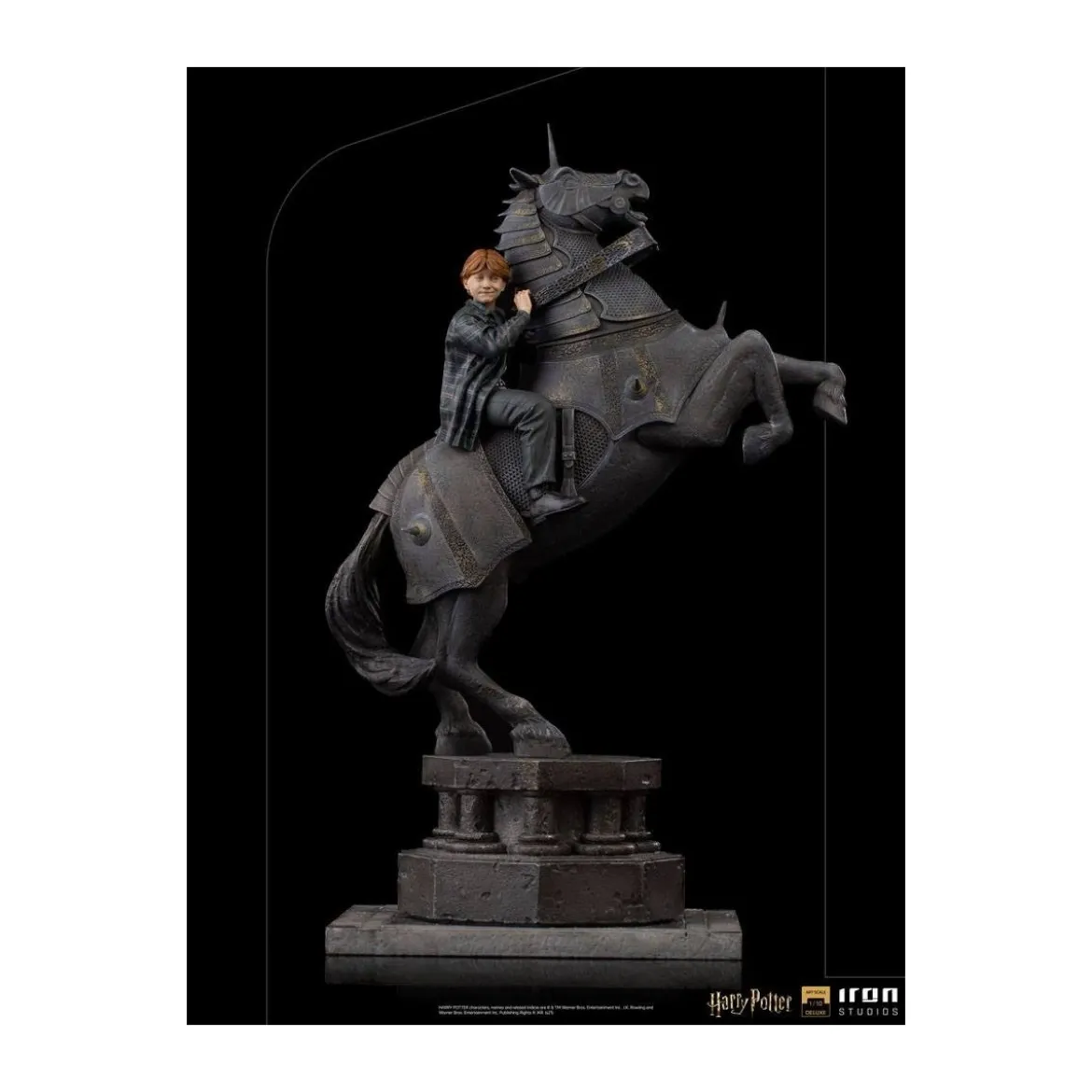 Iron Studios - Harry Potter - Ron Weasley at the Wizard Chess BDS Deluxe Art Scale 1/10