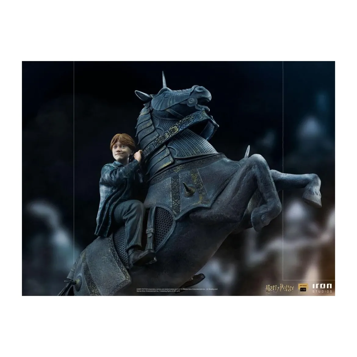 Iron Studios - Harry Potter - Ron Weasley at the Wizard Chess BDS Deluxe Art Scale 1/10