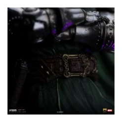 Iron Studios Marvel - DR. Doom 1/10 Deluxe Art Scale - Infinity Gauntlet Diorama