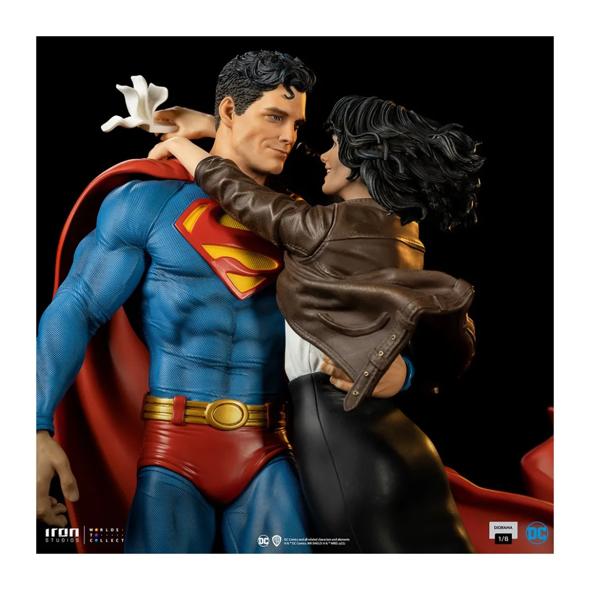 Iron Studios - Superman and Lois Lane Diorama 1/6
