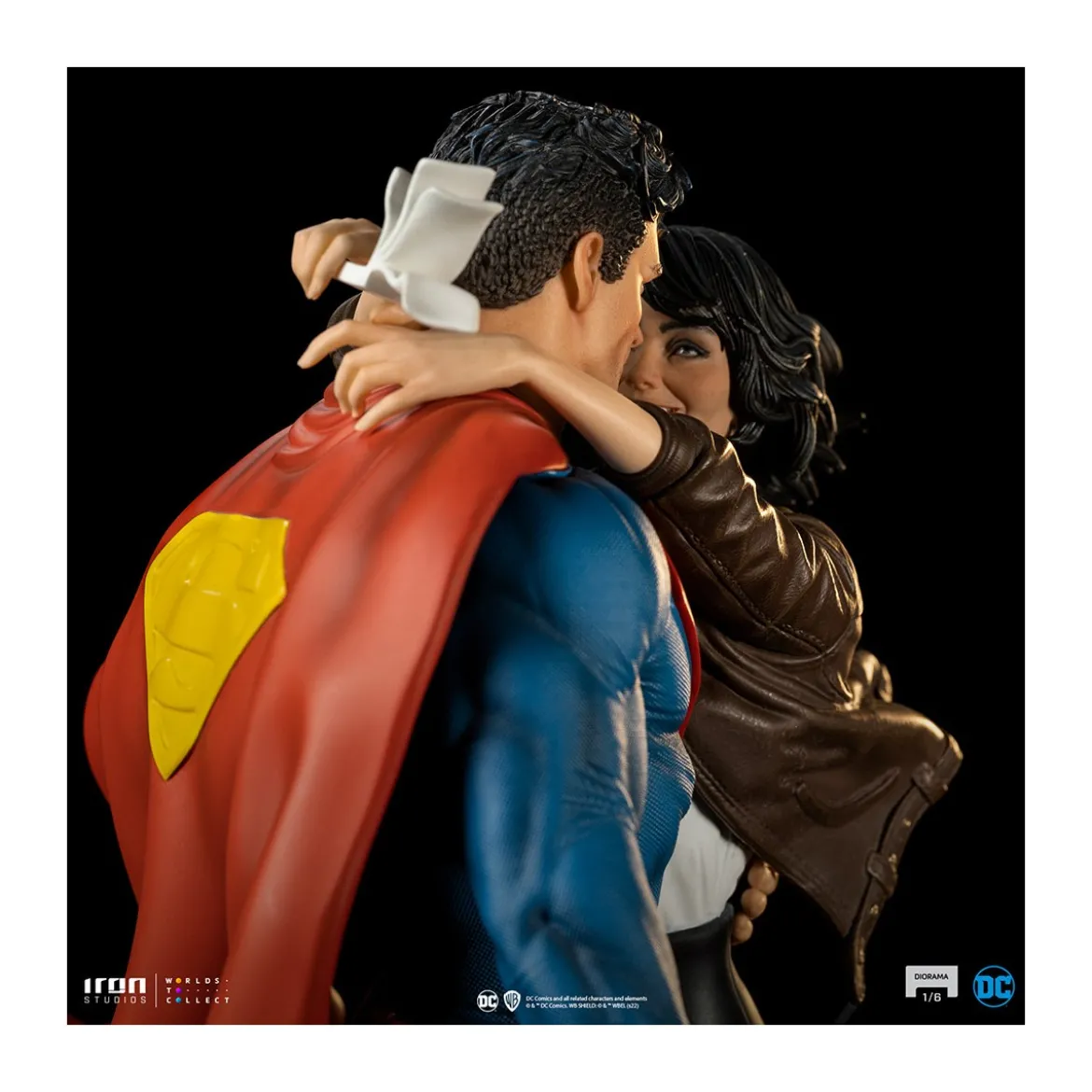 Iron Studios - Superman and Lois Lane Diorama 1/6