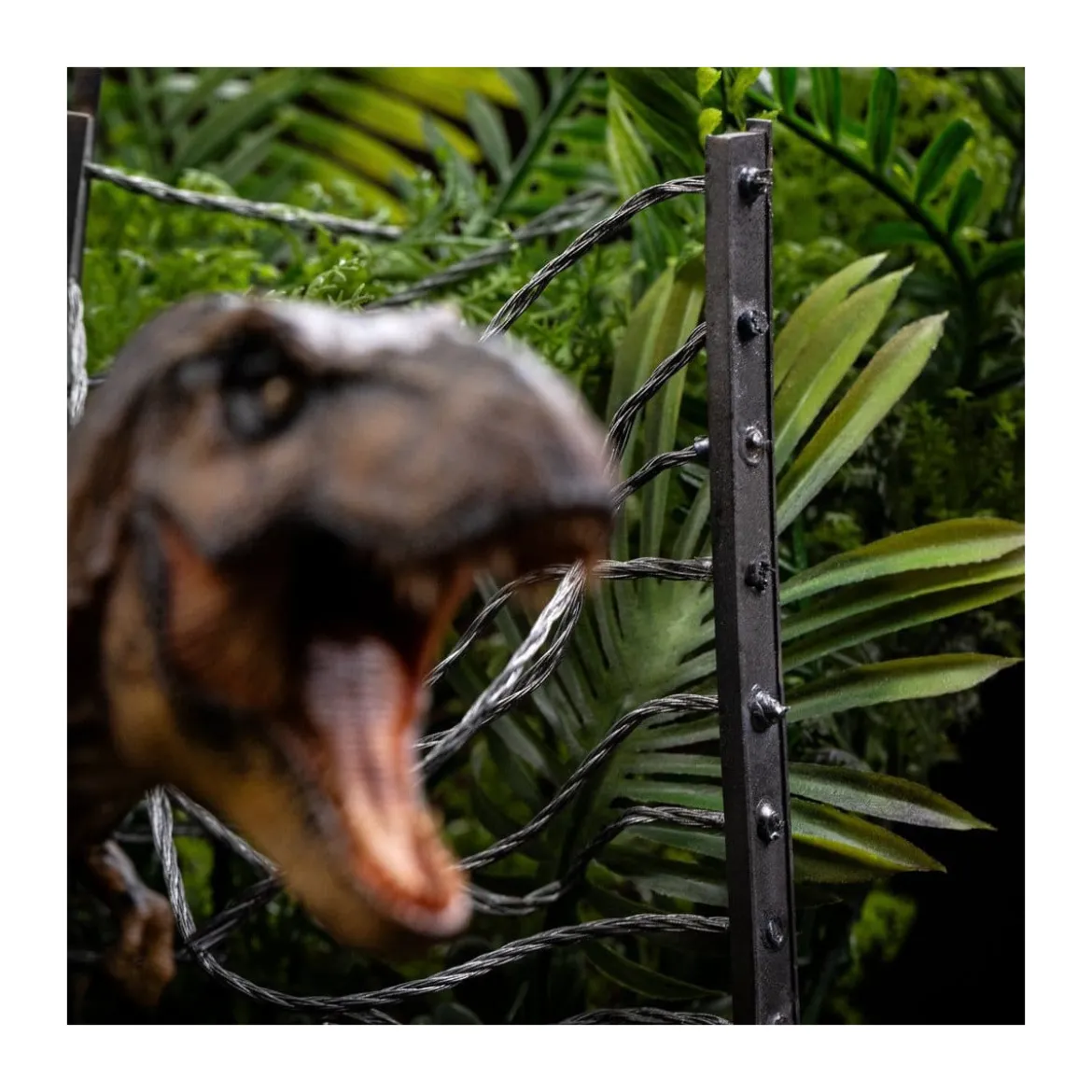 Iron Studios - T-Rex Breakout Set A - Jurassic Park Icons