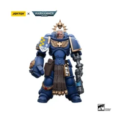 JoyToy Space Marines - Ultramarines - Ultramarines Lieutenant with Power Fist 1/18 - Warhammer 40K