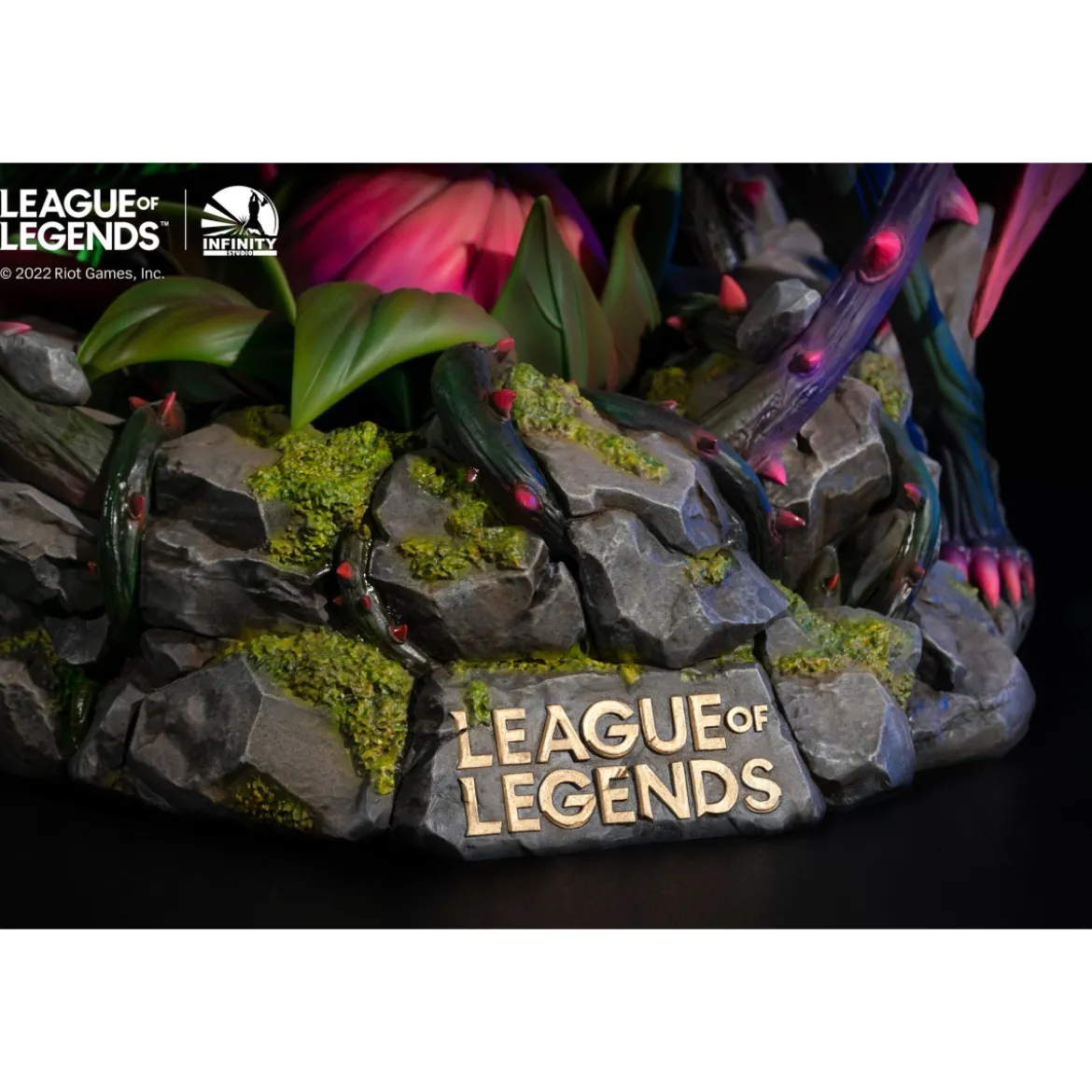 League of Legends Rise of the Thorns Zyra 1/4 Scale Limited Edition Statue