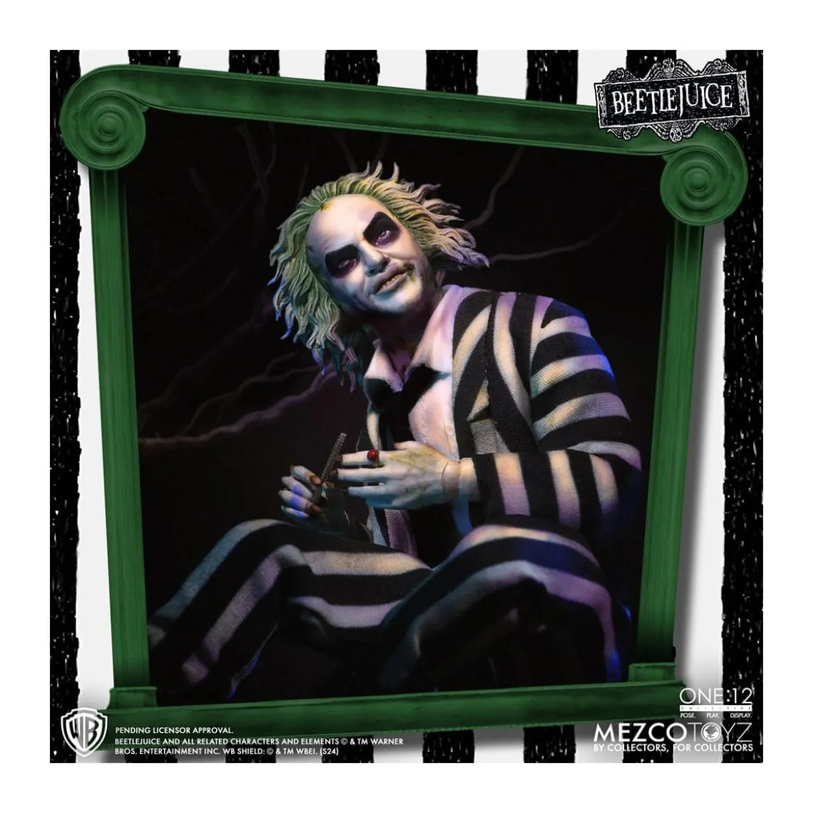 Mezco One 12 - Beetlejuice Deluxe Edition