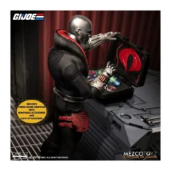 Mezco One 12 - Destro - G.I.Joe