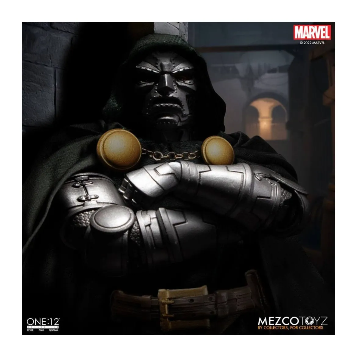 Mezco One 12 - Doctor Doom - Docteur Fatalis