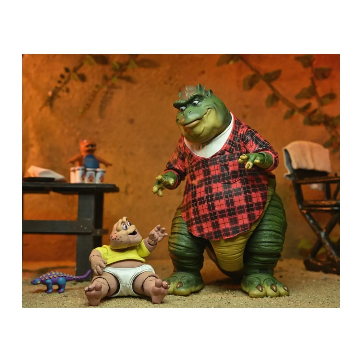 Neca - Dinosaurs - Ultimate Baby Sinclair