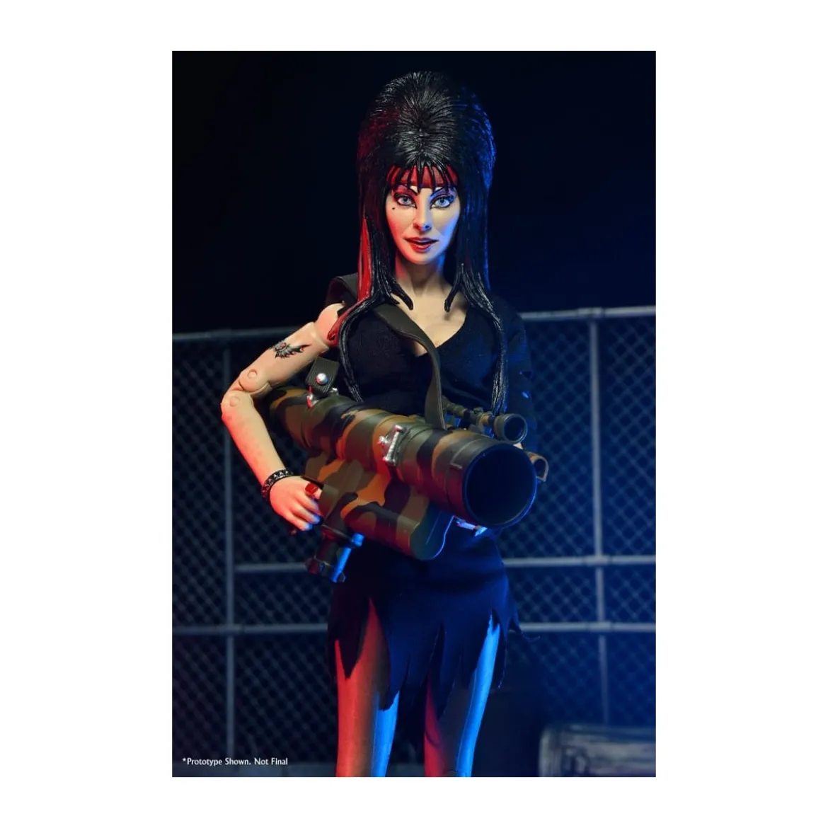 Neca - Elvira Mistress of the Dark - Commando Elvira - Retro Cloth