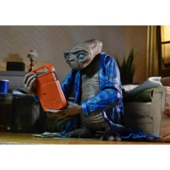 Neca - E.T. The Extra Terrestrial - Ultimate Telepathic E.T.