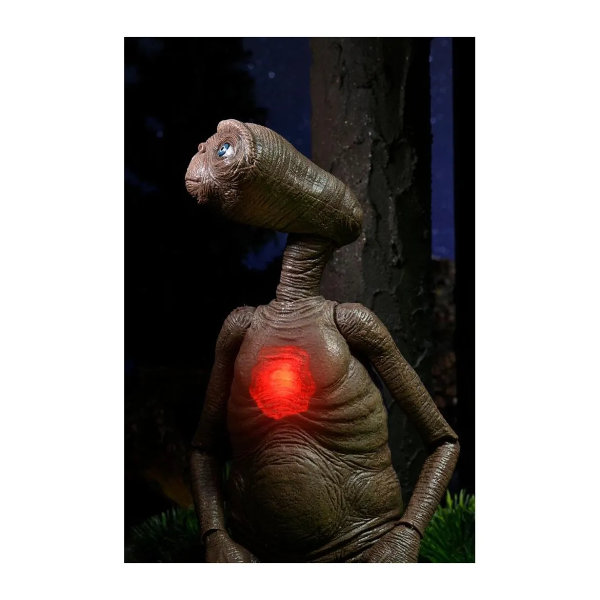 Neca - E.T. The Extra Terrestrial - Ultimate Deluxe E.T.